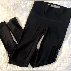 WORN 1X EUC VSX Black XS Legging WITH mesh hole sides